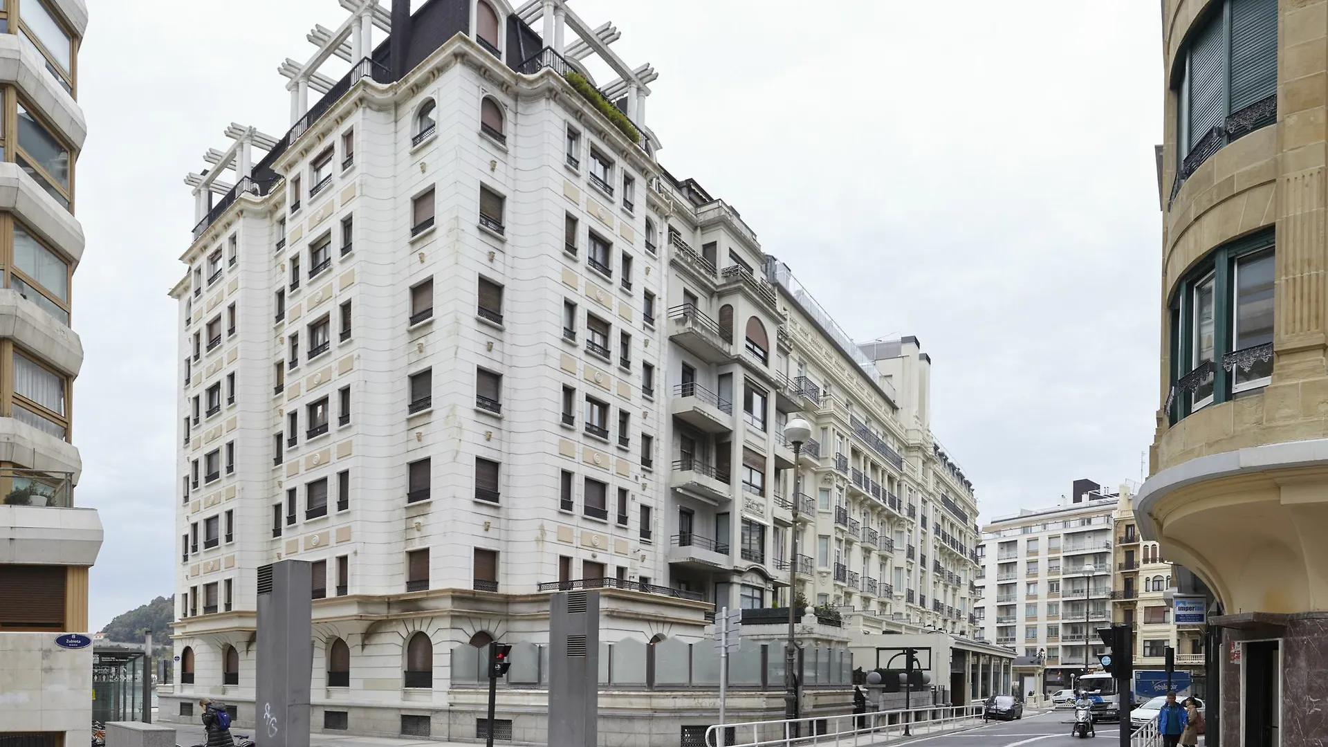 Zubiri Plaza Apartment By Feelfree Rentals San Sebastián